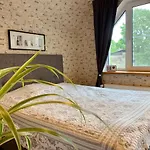 Private Family With Sauna, Hot Tub, Playground And Outside Lounge Area فيلة